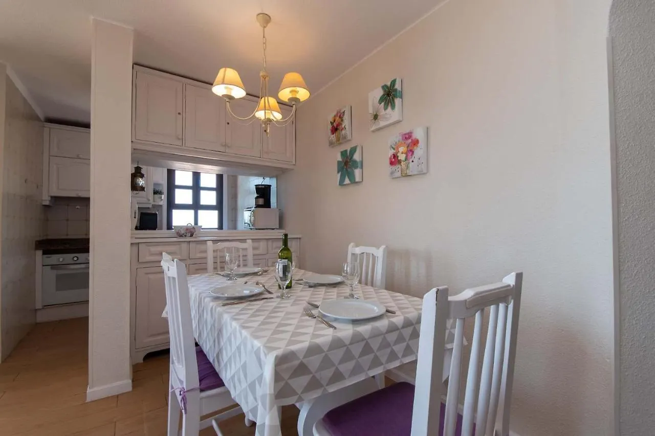 Parque Santiago II Apt 플라야데라스아메리카스 0*,  스페인